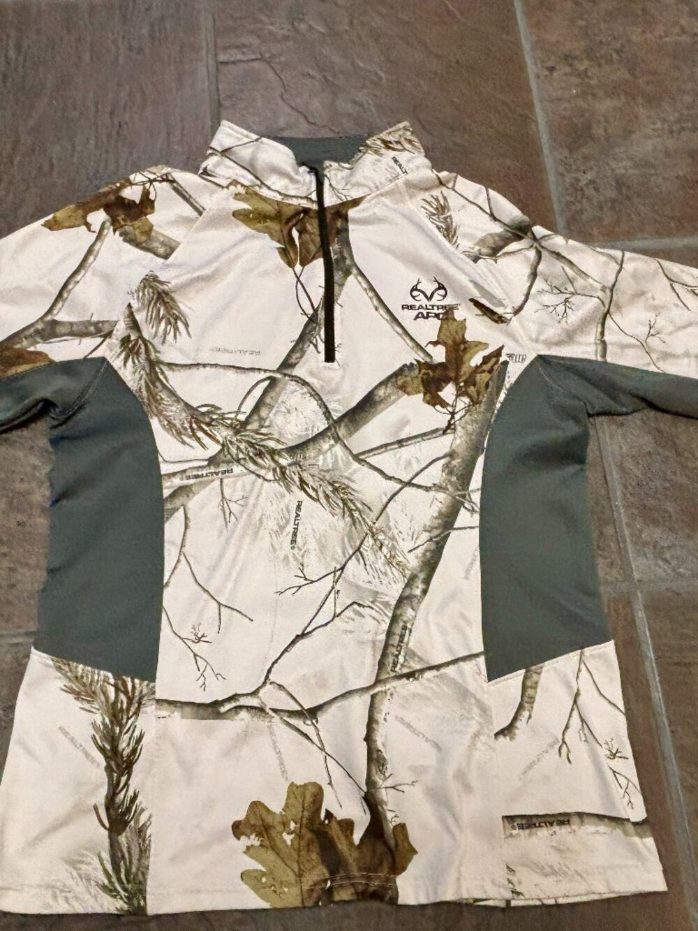 Realtree 1/4 Zip Women's L White Camo Camouflage Pullover Moisture Wick..VGUC!